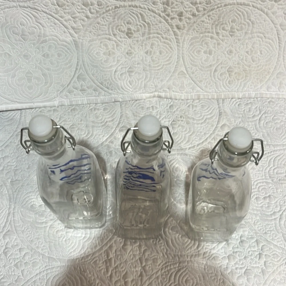 Rae Dunn GULP DRINK SIP bail & trigger bottles‎